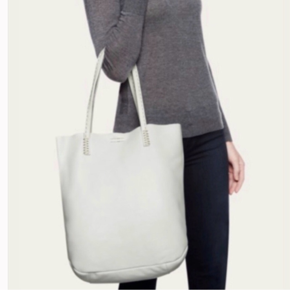 Frye White soft Leather Tote shoulder bag
